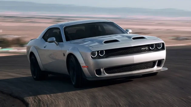 أفضل ورشة توضيب دودج في المدينة المنورة