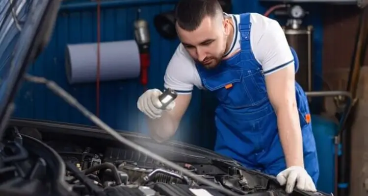 سمكرة السيارات في الرياض 3 ورشة تصليح هيكل سيارات بالرياض