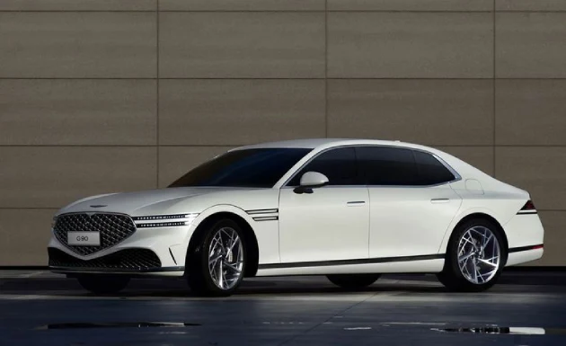 ورشة اصلاح جينسيس في الرياض