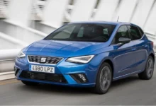 ورشة ميكانيكي سيات في المدينة ممتازة